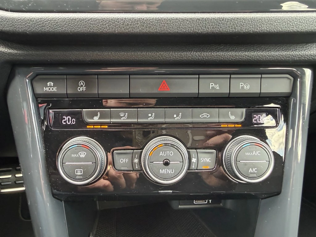 Volkswagen T-Roc – foto 31