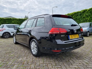 Volkswagen Golf – thumbnail 3