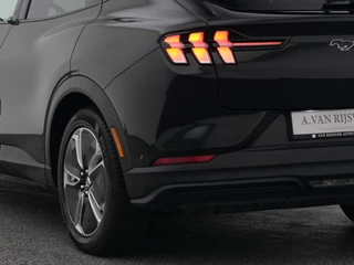 Ford Mustang Mach-E – thumbnail 27