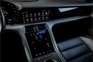 Porsche Taycan – thumbnail 15