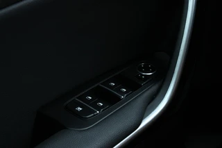 Kia Ceed – thumbnail 16