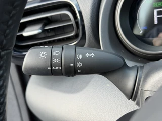Toyota Yaris – thumbnail 20