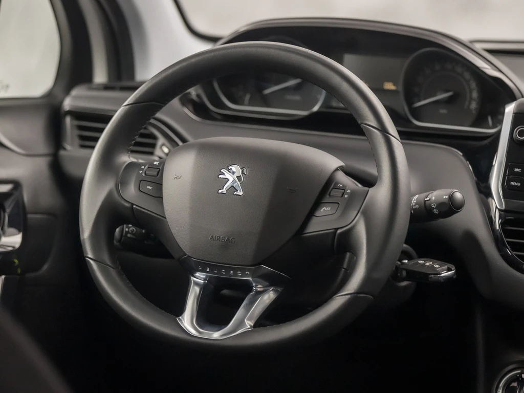 Peugeot 208 – foto 17