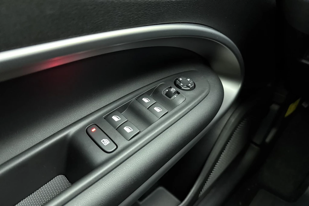 Jeep Avenger – foto 22