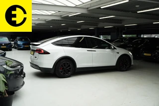 Tesla Model X – thumbnail 8