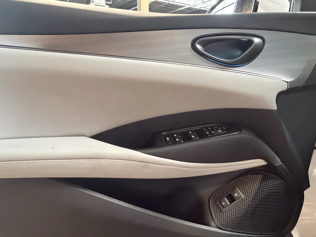 BYD SEAL – foto 15