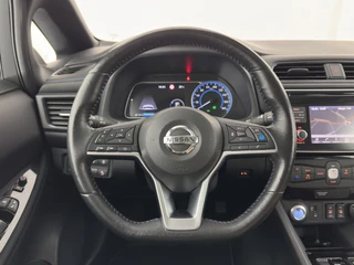 Nissan Leaf – thumbnail 18