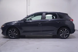 Hyundai i30 – thumbnail 2
