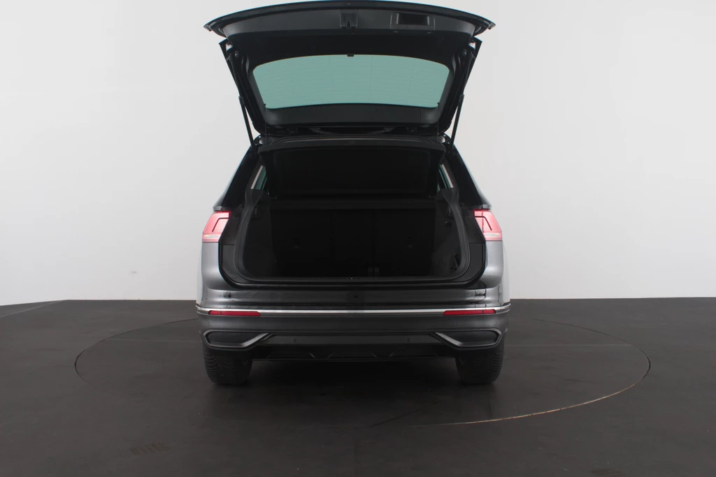 Volkswagen Tiguan – foto 18
