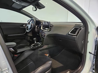 Kia ProCeed – thumbnail 22