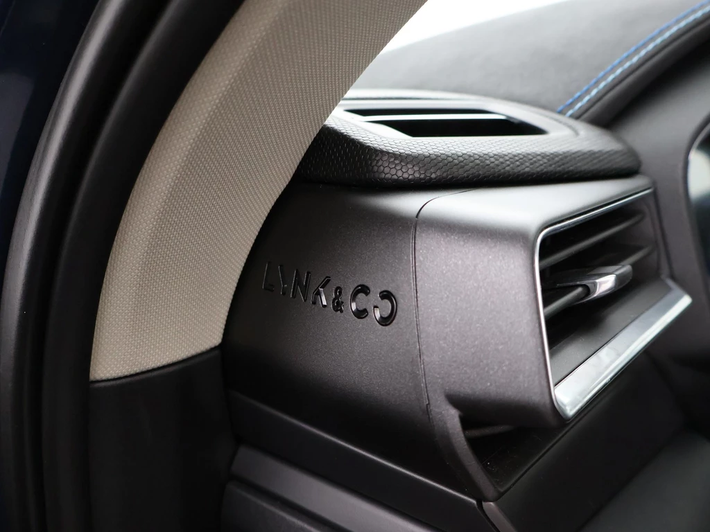 Lynk & Co 01 – foto 87