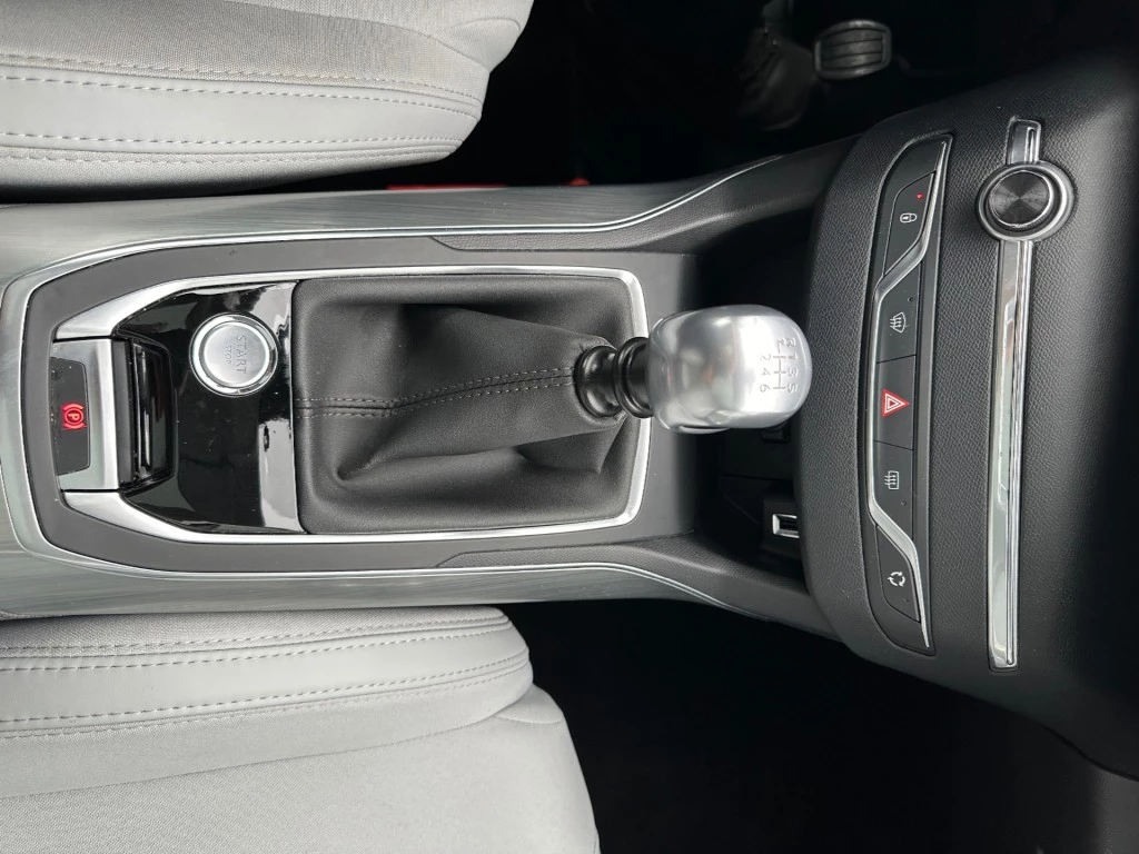 Peugeot 308 – foto 24