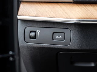 Volvo XC90 – thumbnail 31