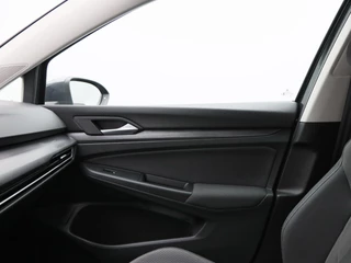 Volkswagen Golf – thumbnail 31