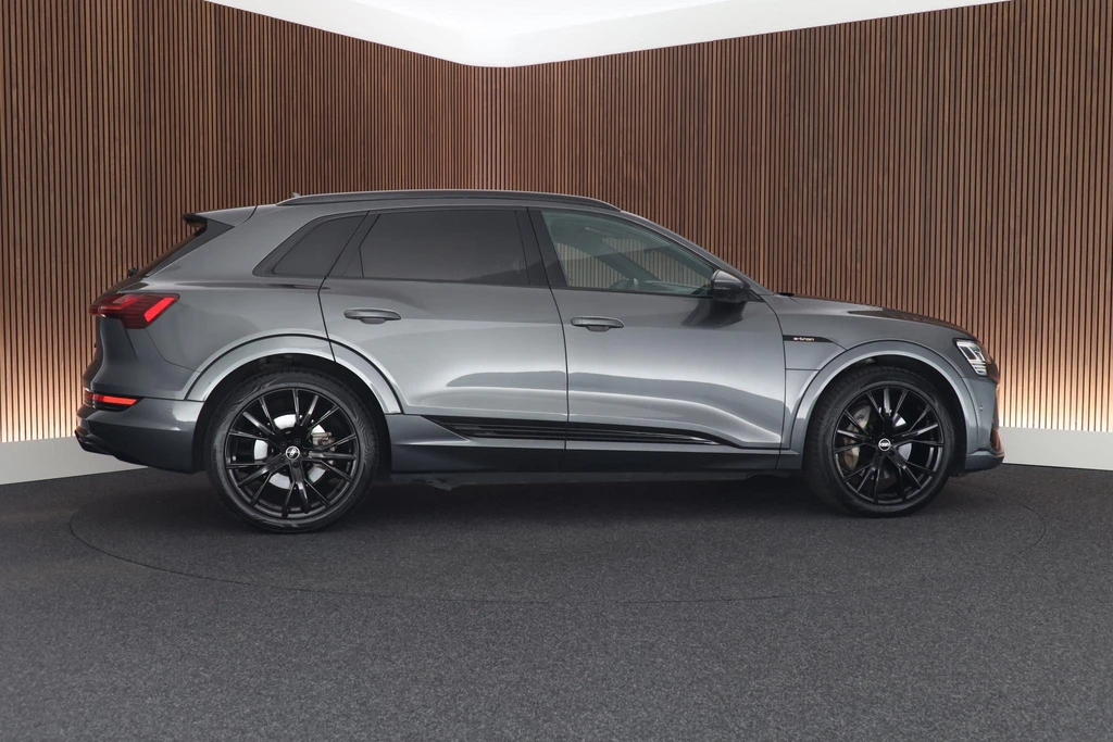 Audi e-tron – foto 5