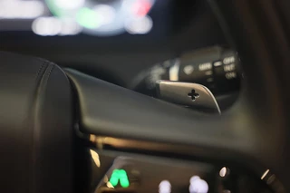 Land Rover Range Rover Velar – thumbnail 38