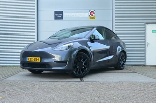 Tesla Model Y – thumbnail 1