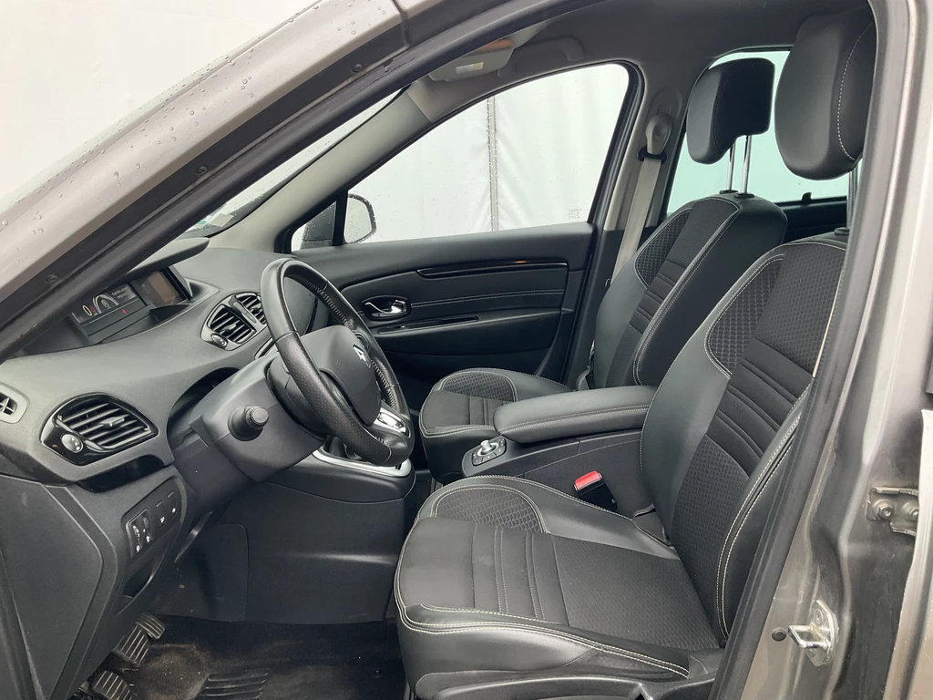Renault Scénic – foto 14