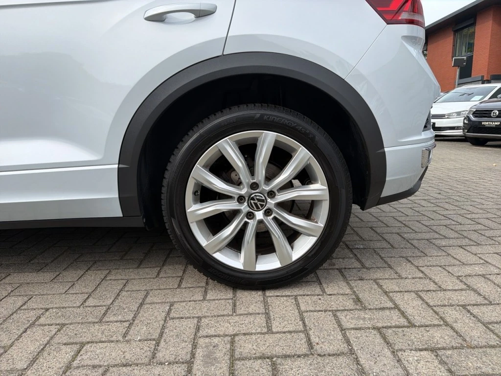 Volkswagen T-Roc – foto 9