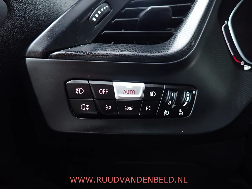 BMW 1 Serie – foto 13