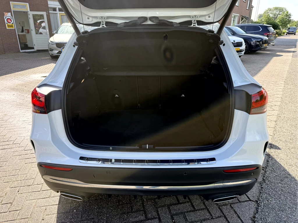 Mercedes-Benz GLA – foto 18