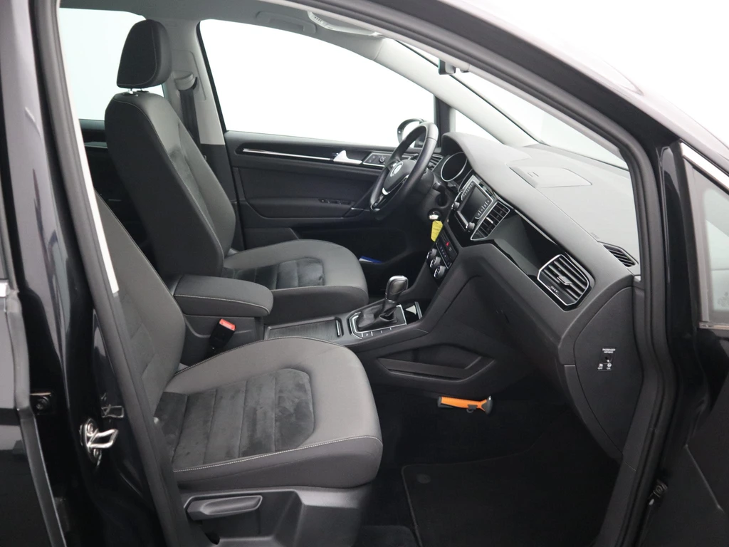 Volkswagen Golf Sportsvan – foto 43