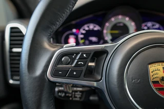 Porsche Cayenne – thumbnail 47