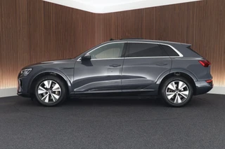 Audi Q8 e-tron – thumbnail 2