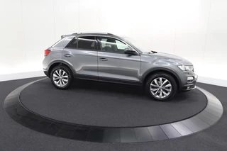 Volkswagen T-Roc – thumbnail 10