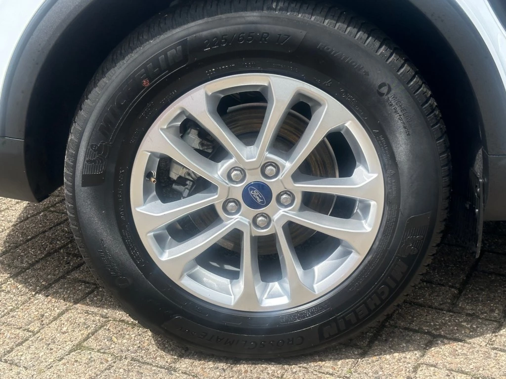Ford Kuga – foto 7