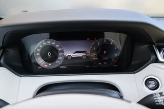 Land Rover Range Rover Velar – thumbnail 37