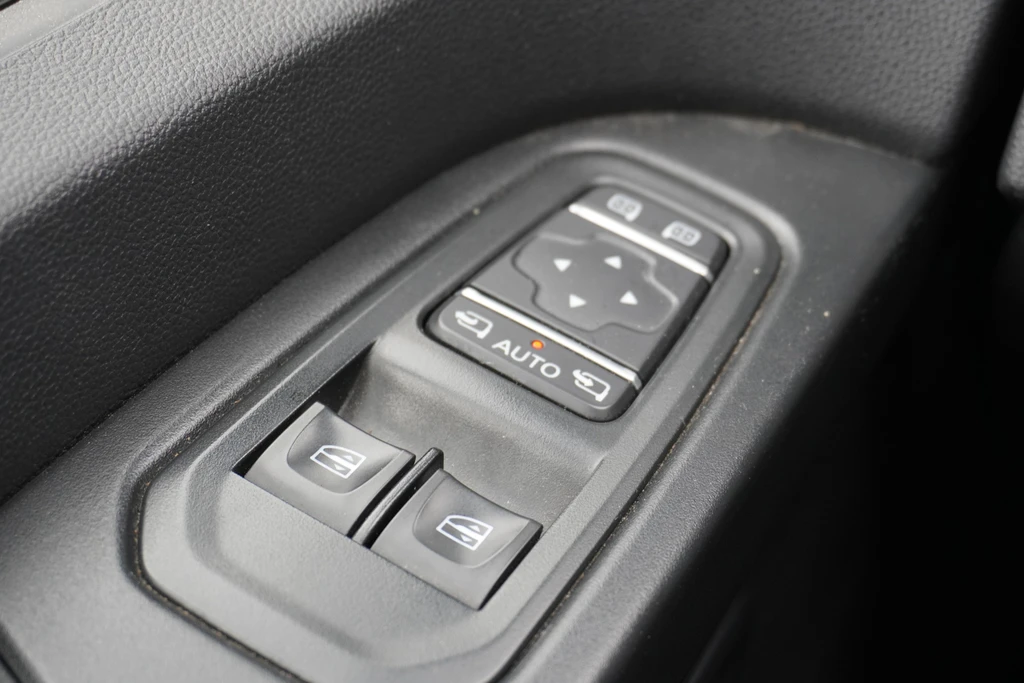Renault Trafic – foto 18