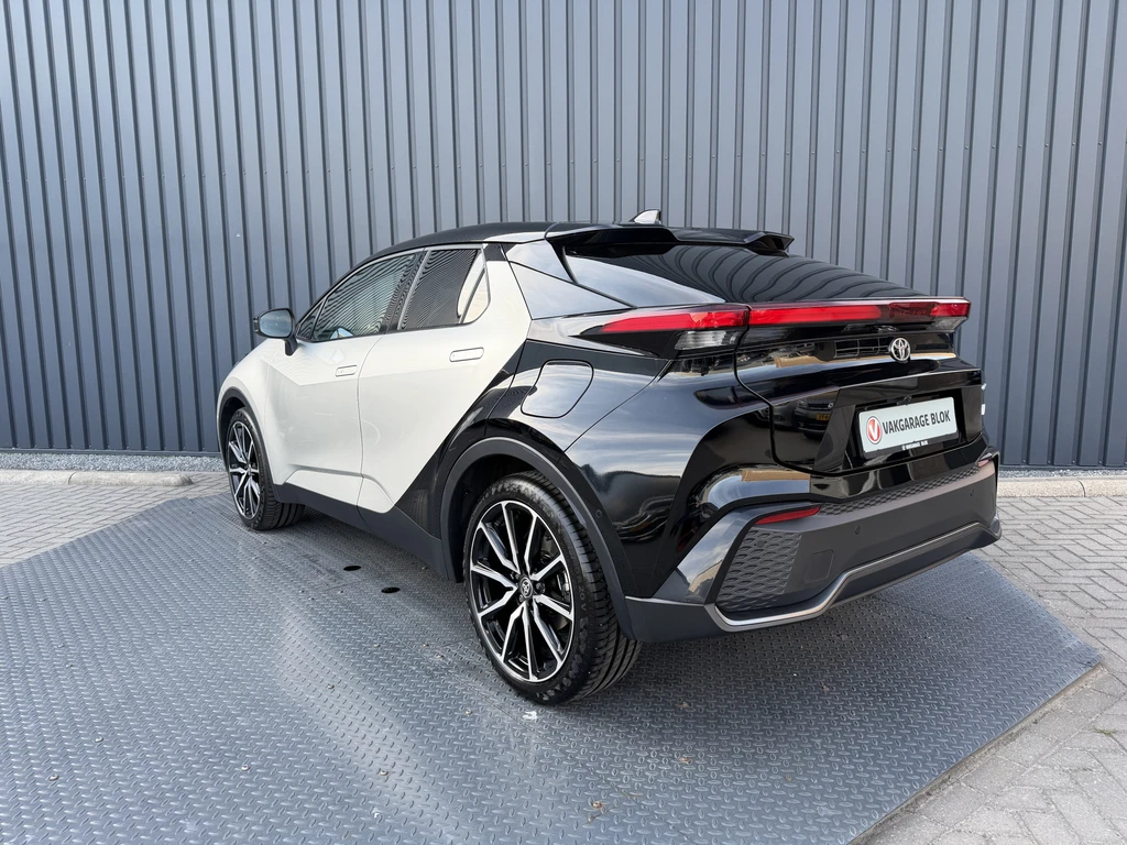Toyota C-HR – foto 4
