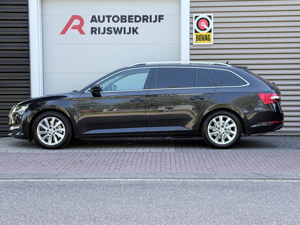 Škoda Superb – foto 2