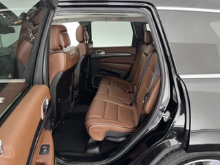 Jeep Grand Cherokee – thumbnail 12