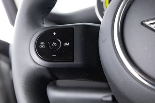 MINI Electric – thumbnail 25