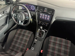 Volkswagen Golf – thumbnail 31
