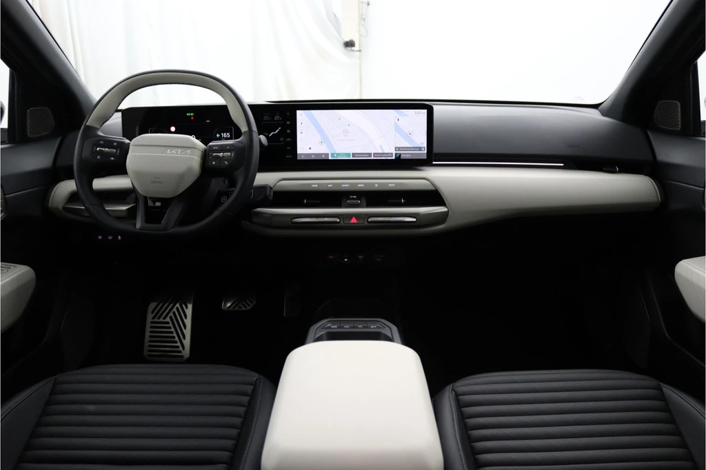 Kia EV4 – foto 32