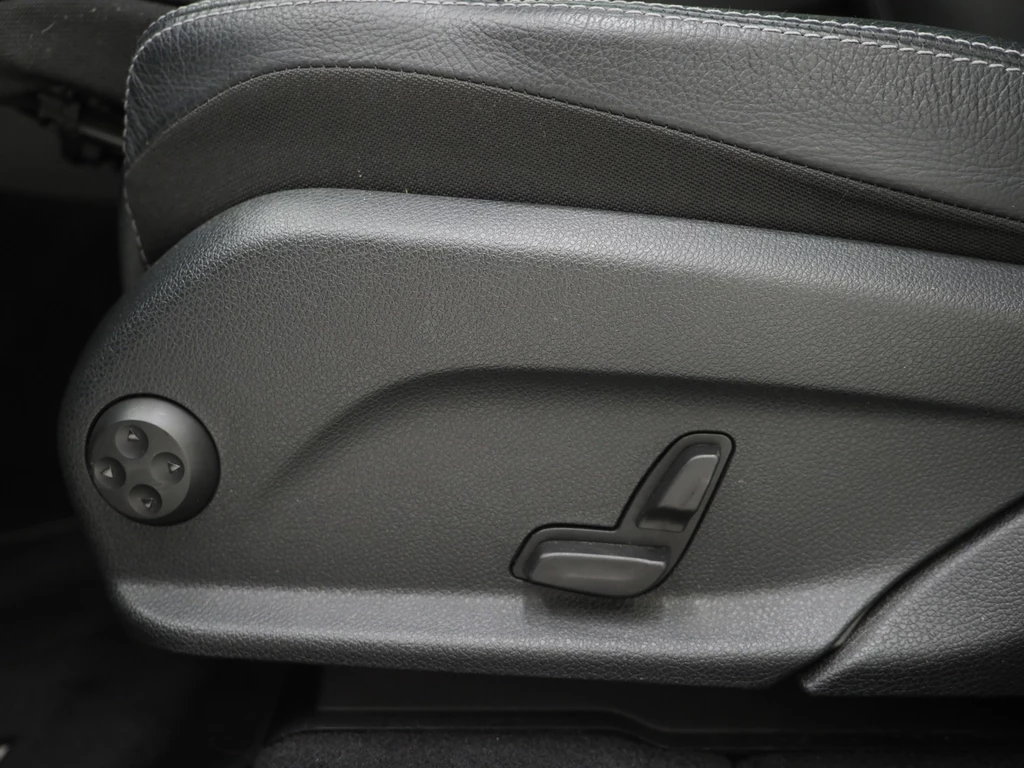 Mercedes-Benz GLC – foto 18