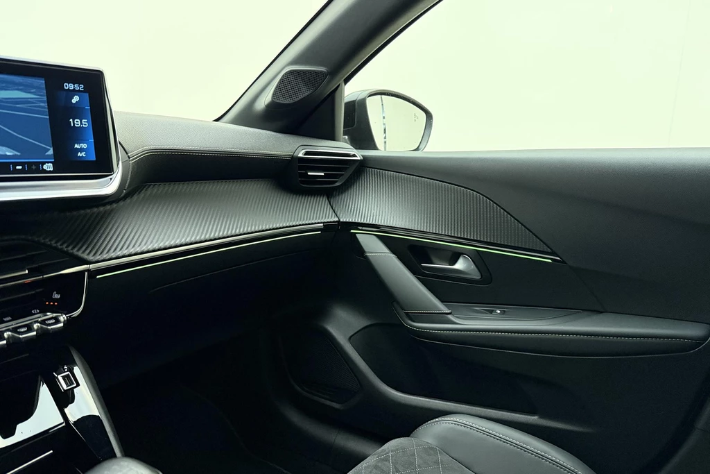 Peugeot 208 – foto 31