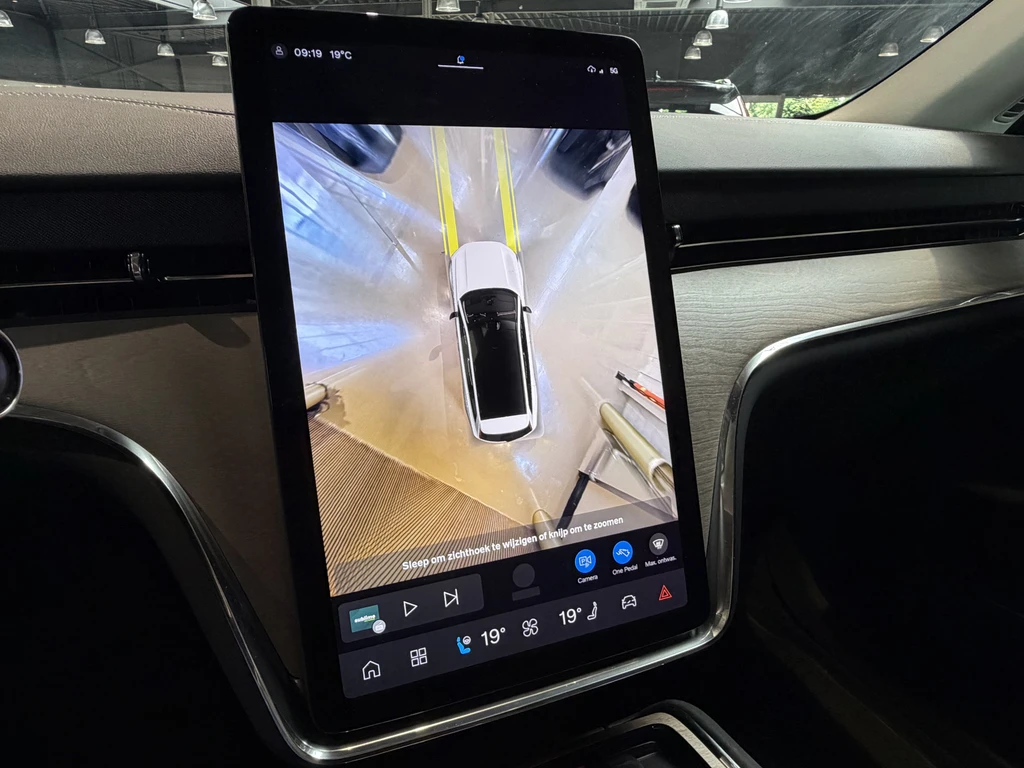 Volvo EX90 – foto 33