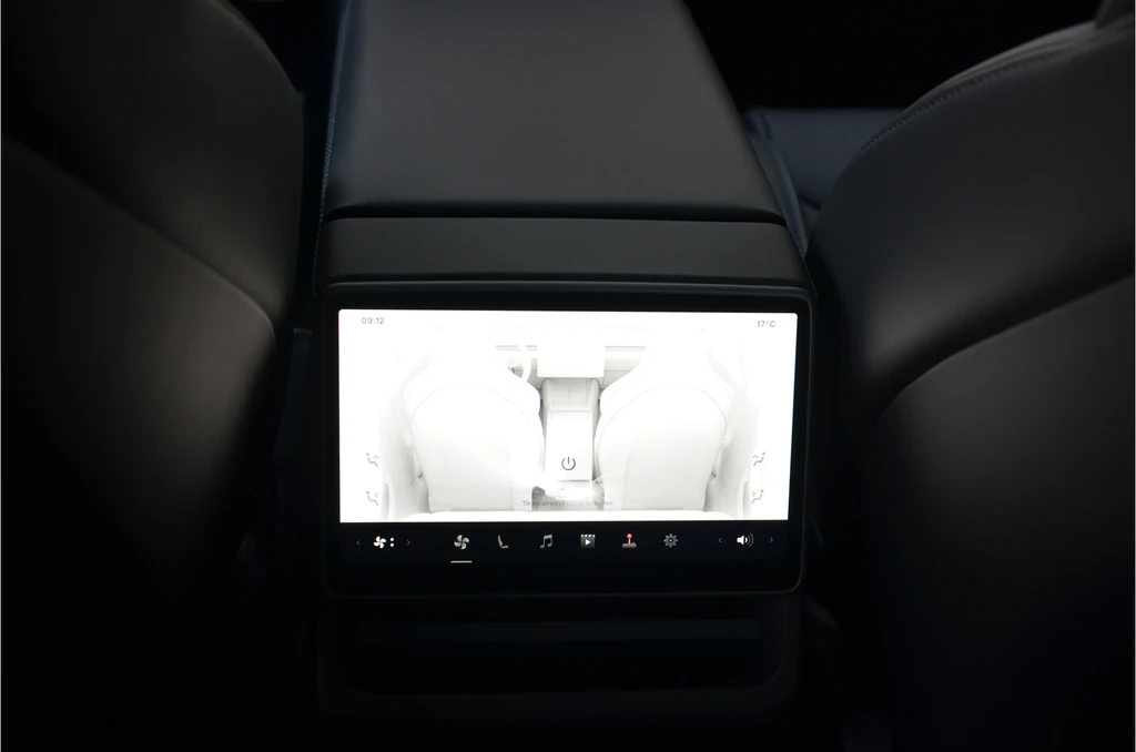 Tesla Model 3 – foto 14