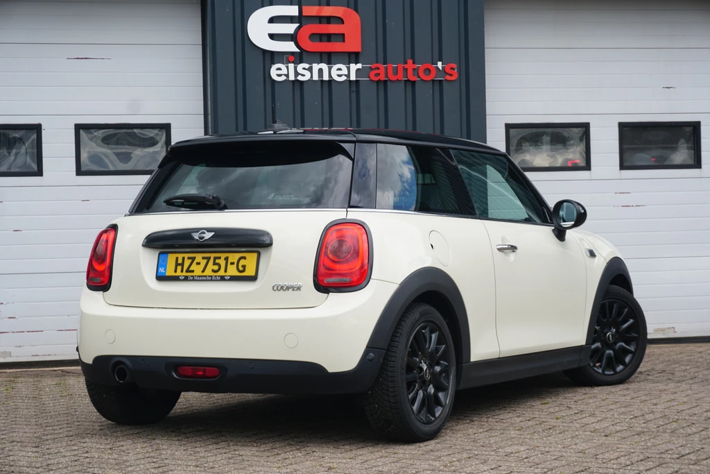 MINI 3-deurs – foto 3