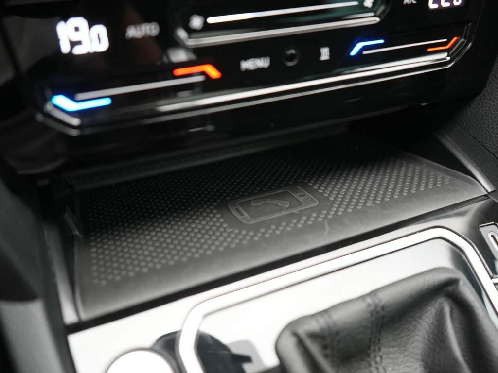 Volkswagen Passat – foto 53