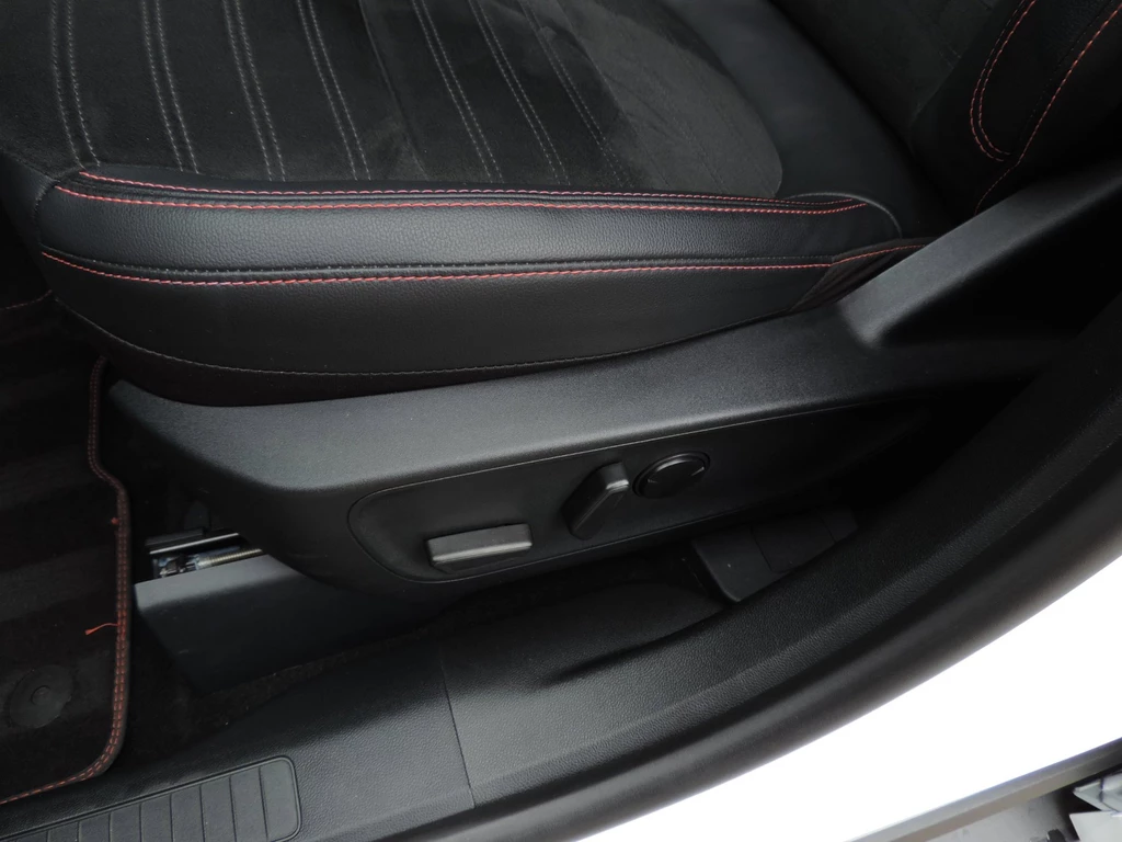 Ford Kuga – foto 15