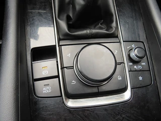 Mazda 3 – thumbnail 30