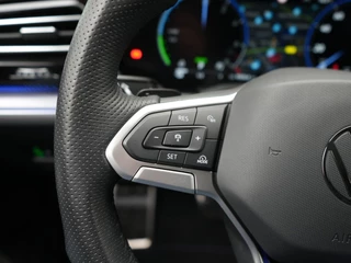 Volkswagen Touareg – thumbnail 17