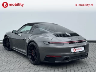 Porsche 911 – thumbnail 6