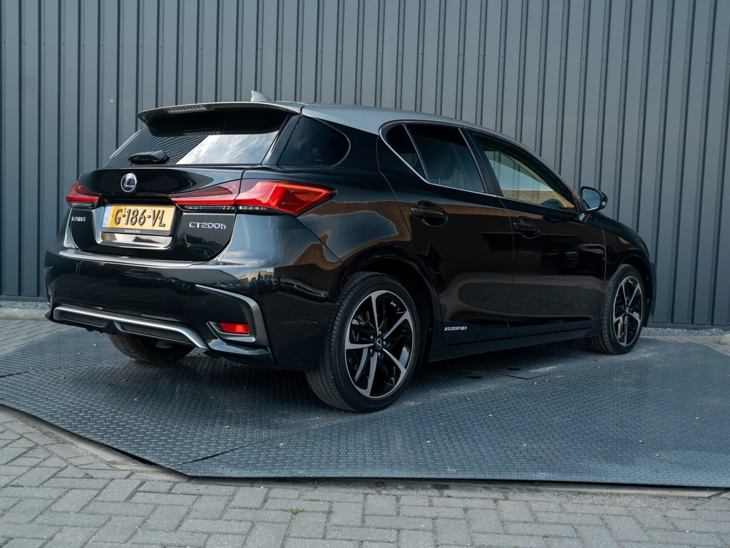 Lexus CT – foto 10