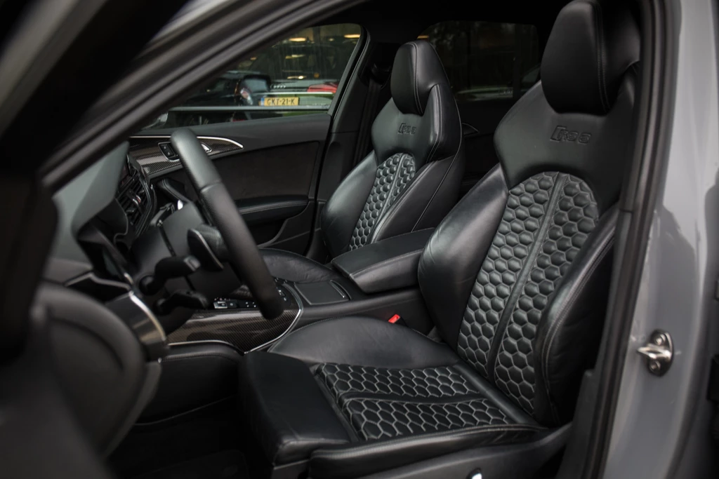 Audi RS6 – foto 10